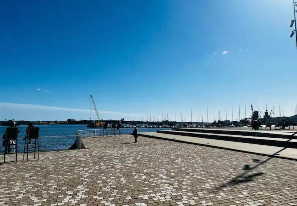 Evasion Dans L'Enclos Du Port Lorient Exterior foto